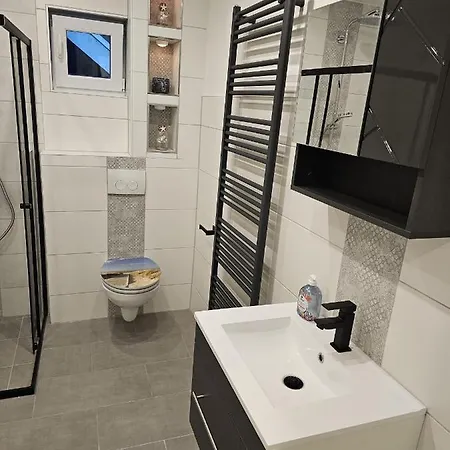 Apartament Wellenrauschen - Whirlpool Badewanne - Terrasse - Ruhig Gelegen Wilhelmshaven Zewnętrze zdjęcie